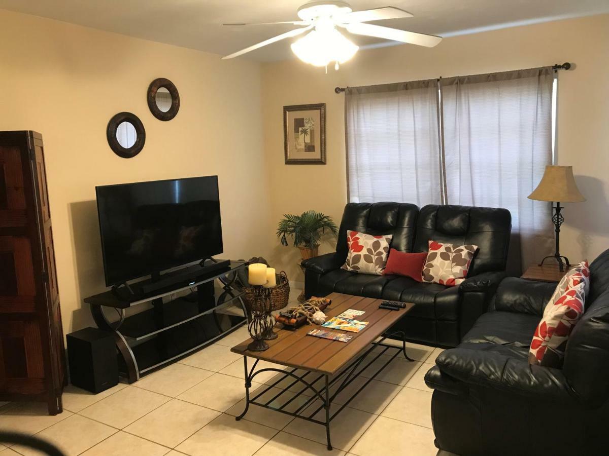 Great Location Near Downtown & Airport Villa Tampa Exterior photo