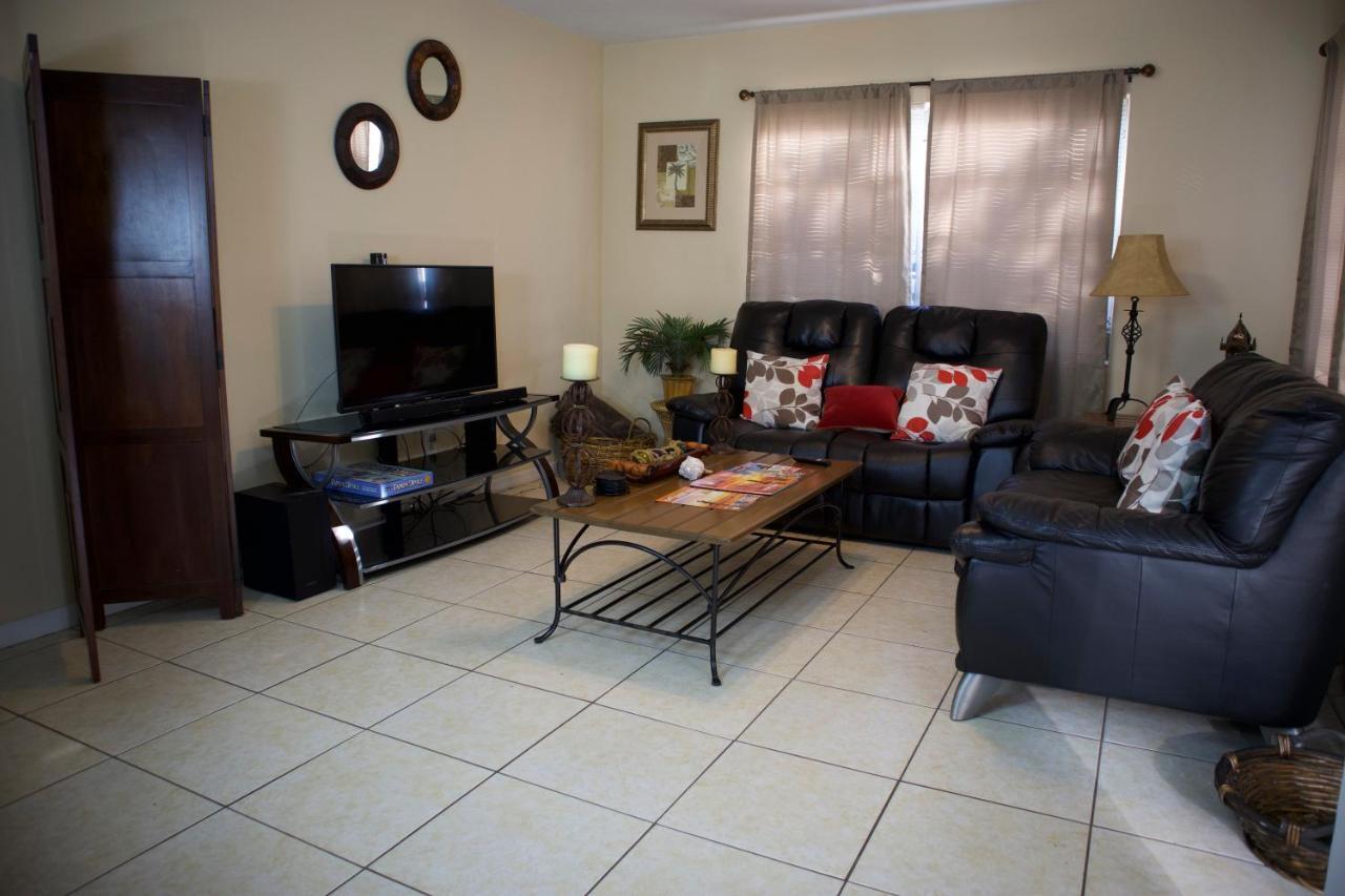 Great Location Near Downtown & Airport Villa Tampa Exterior photo